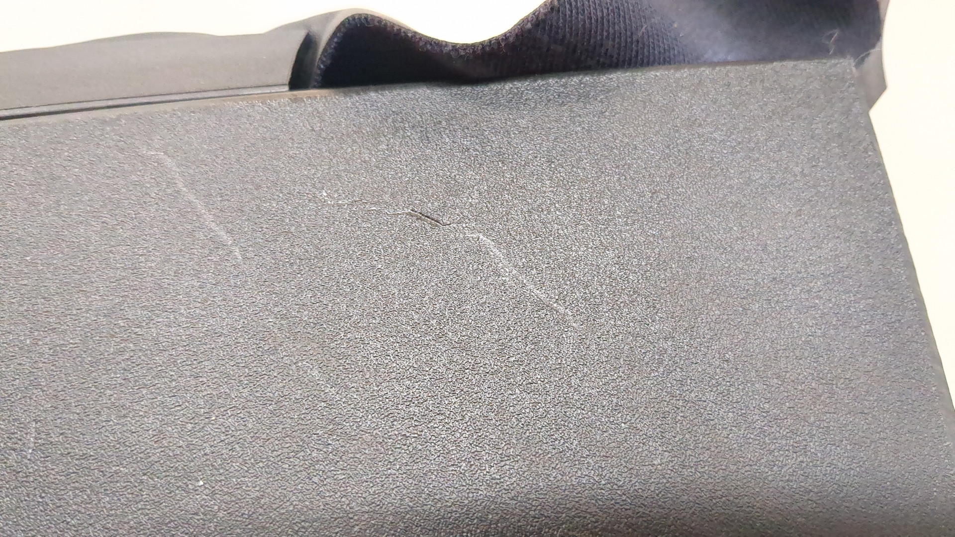 Кожух рулевой колонки