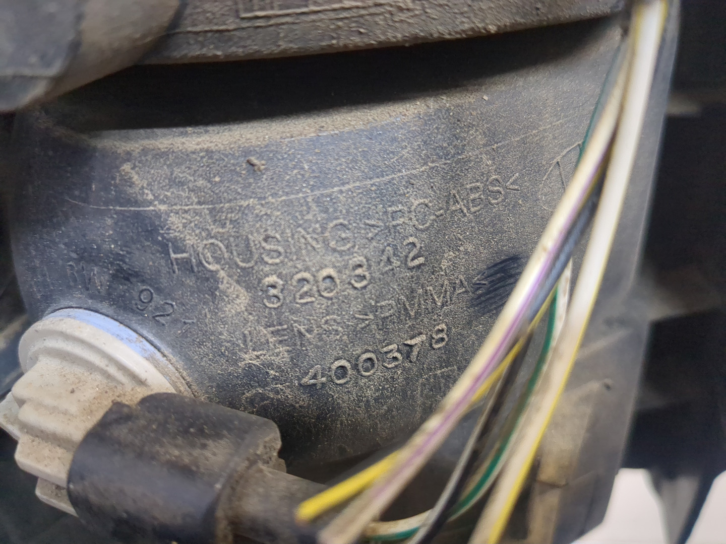 Фонарь задний правый