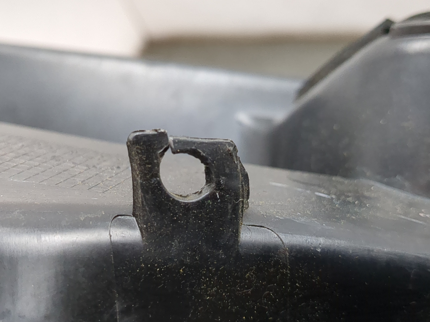 Решетка стеклоочистителей (Жабо)