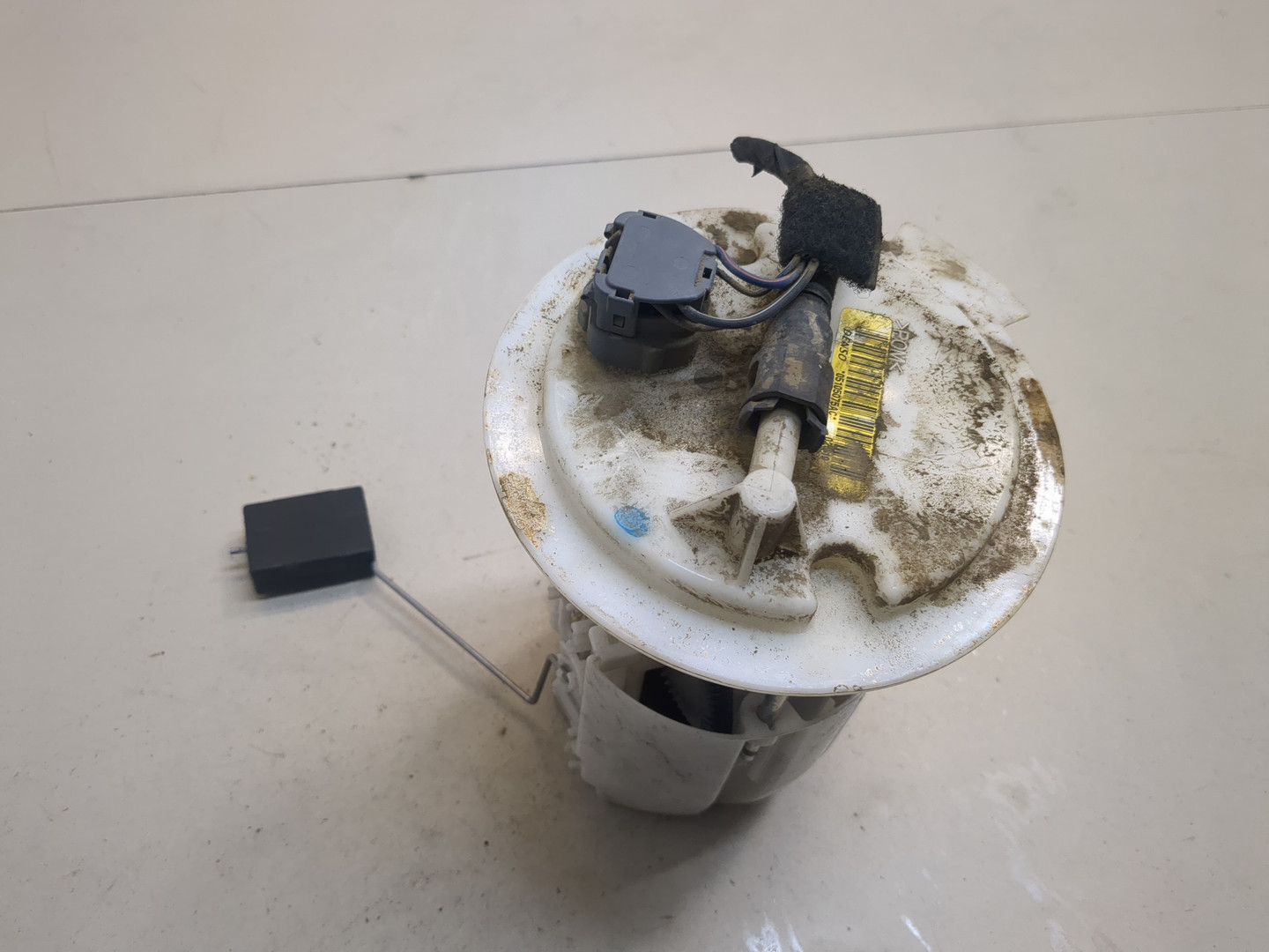 Насос топливный электрический