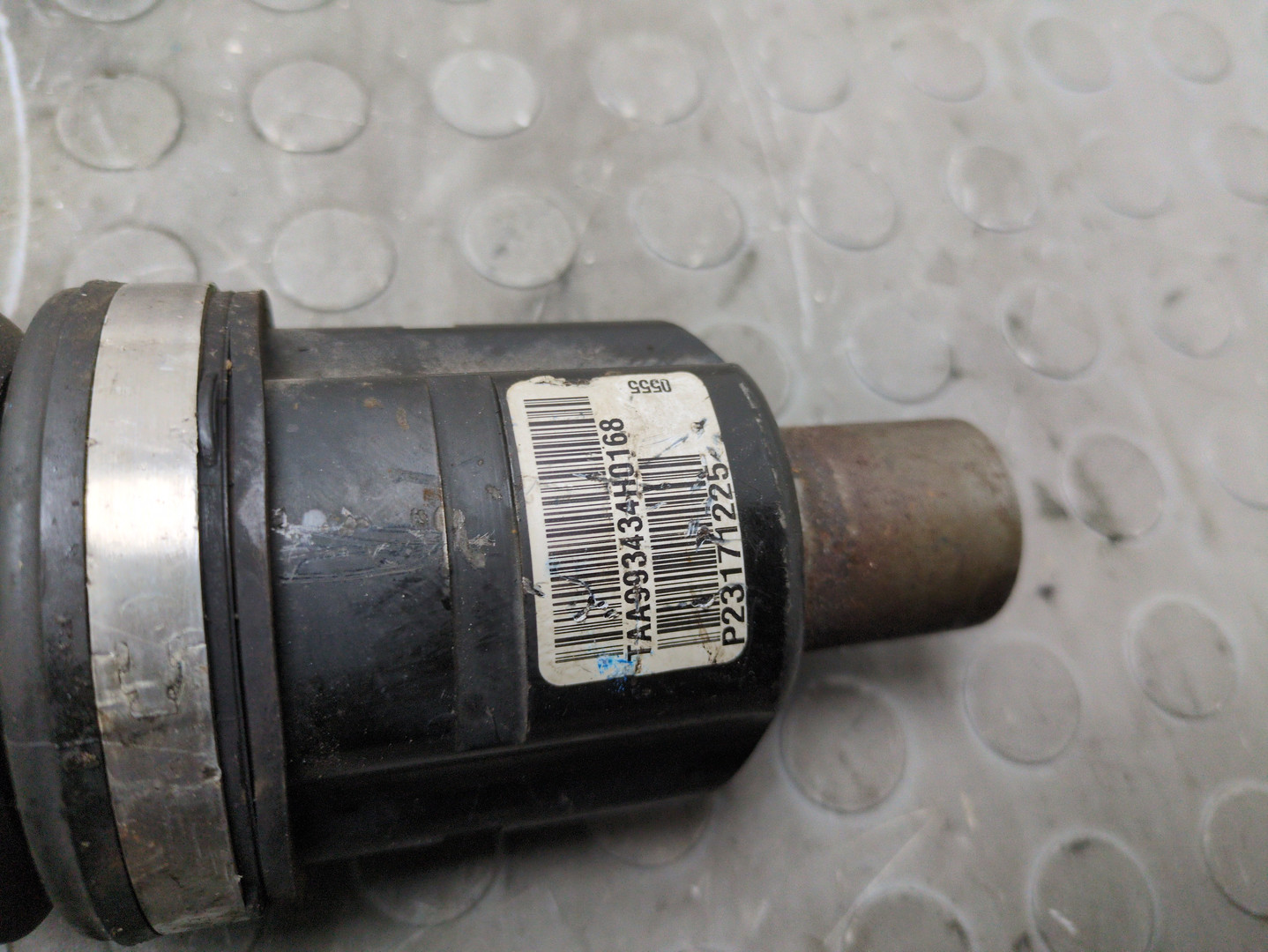 Полуось передняя правая