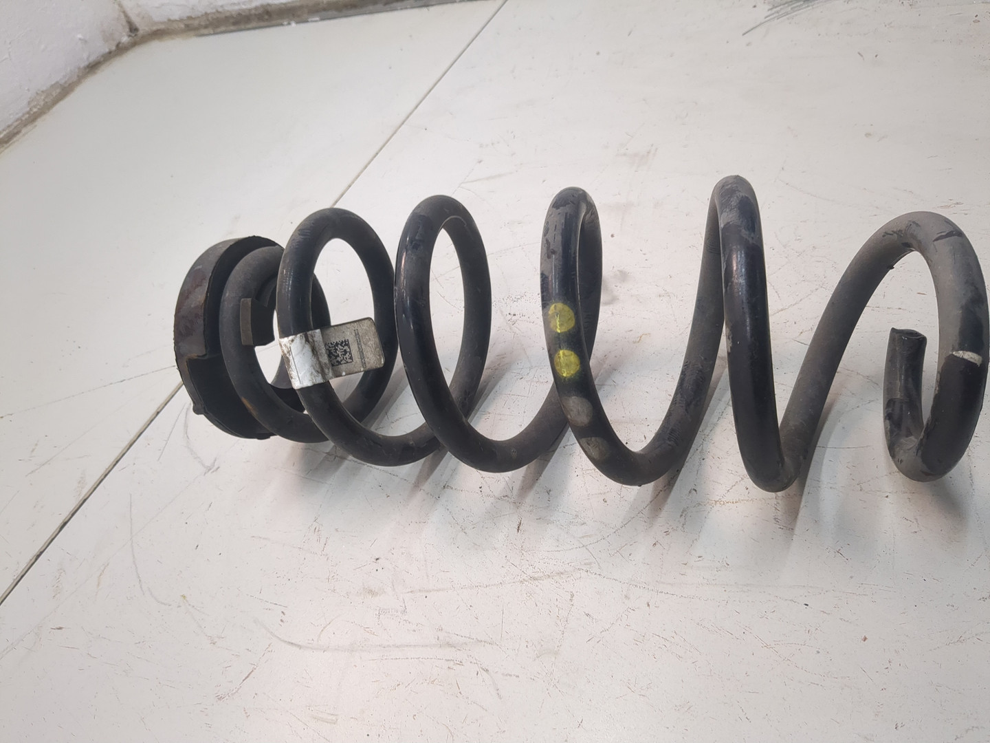 Пружина задняя