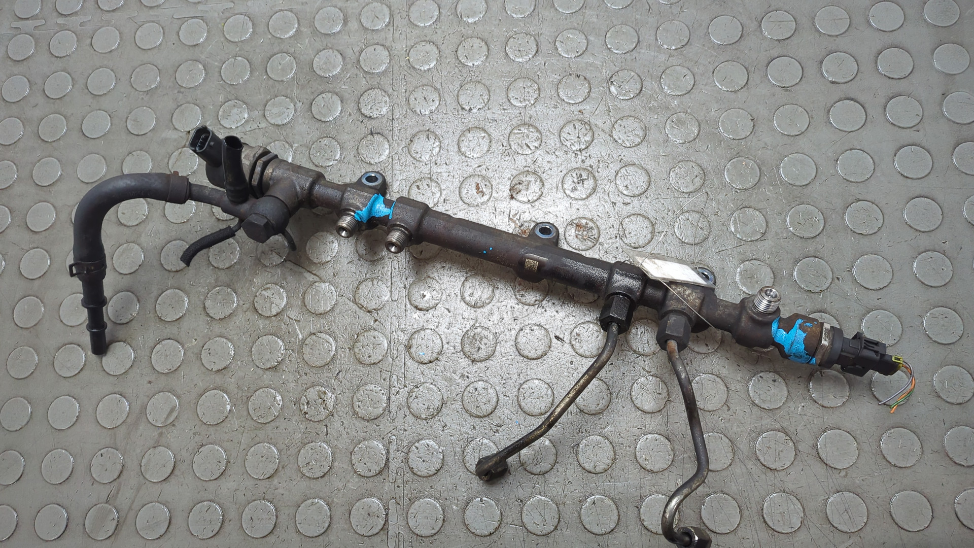 Рейка топливная (рампа)