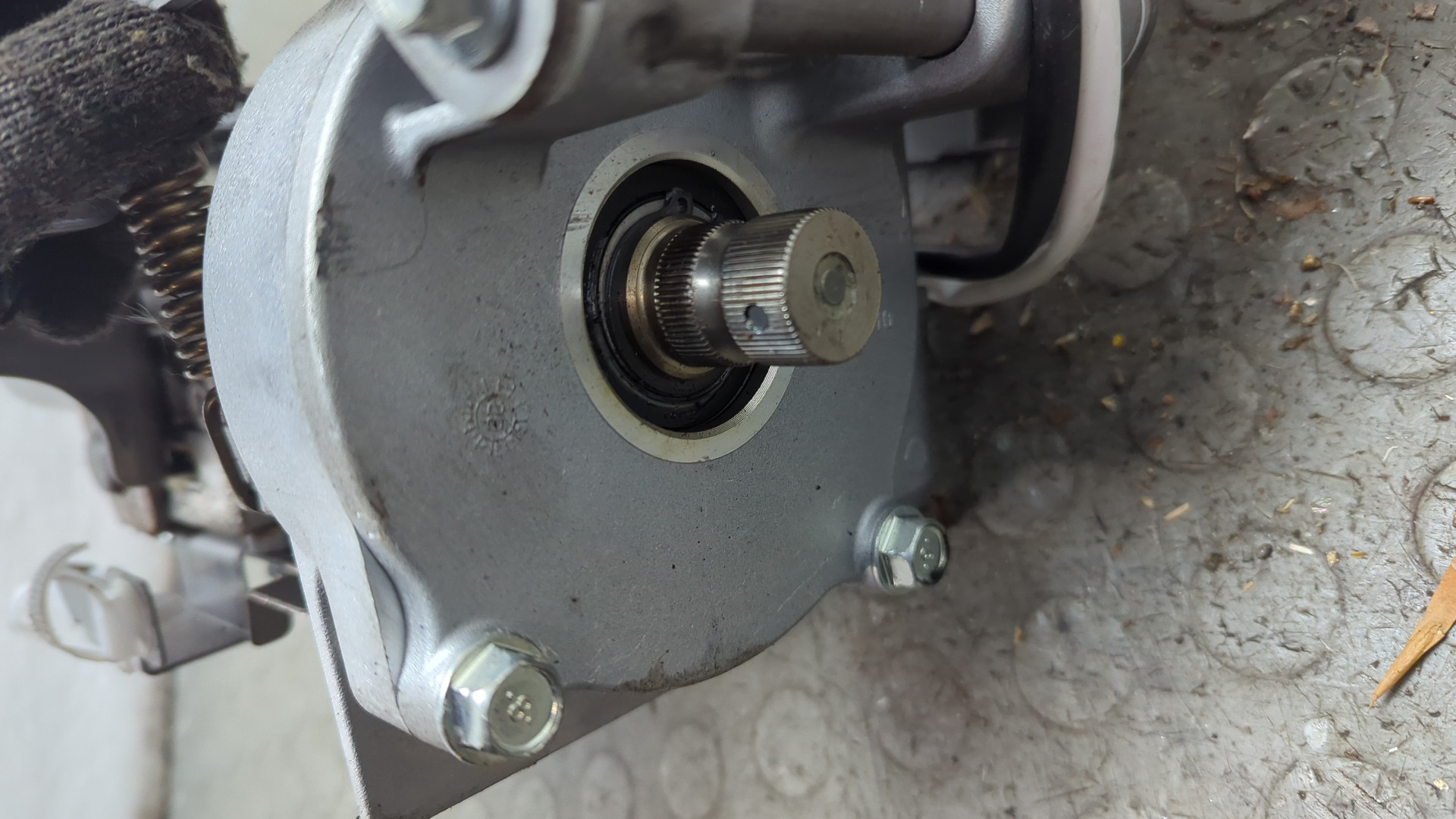 Серводвигатель рулевой рейки