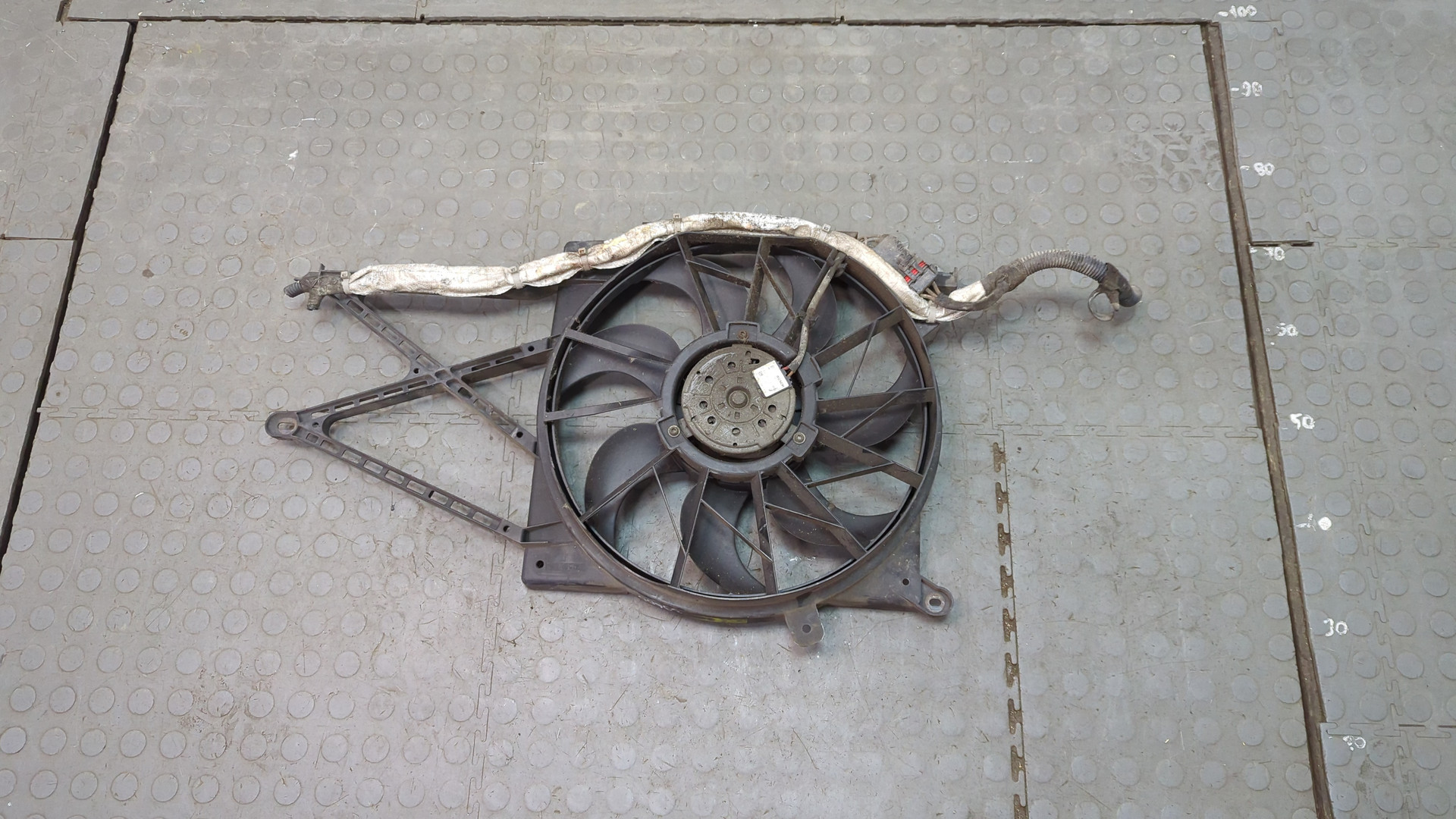 Вентилятор радиатора