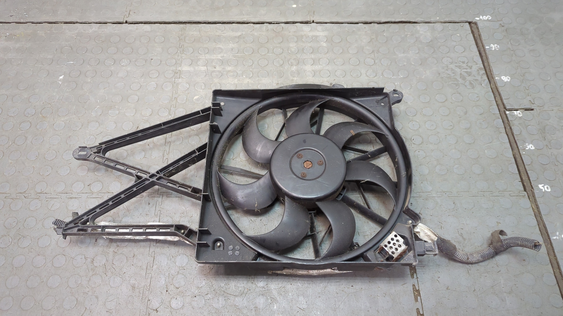 Вентилятор радиатора