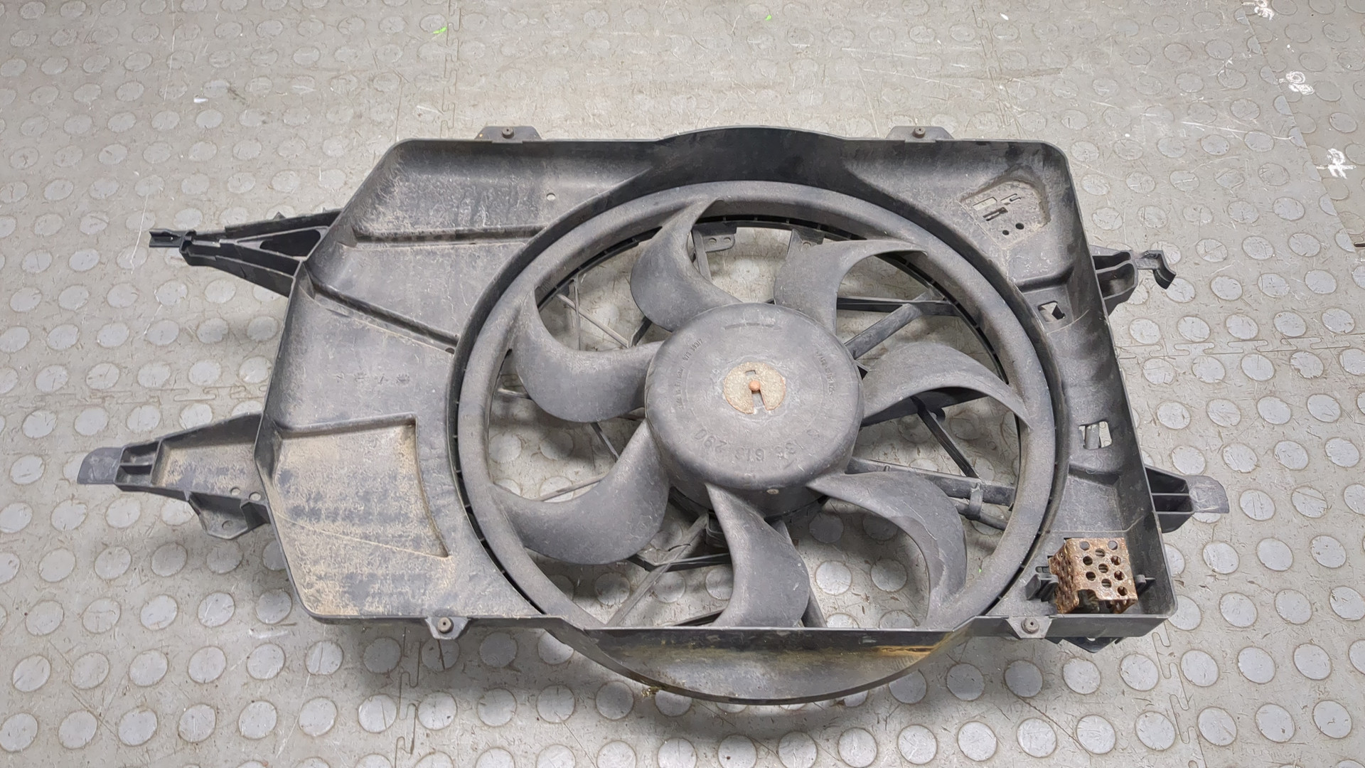 Вентилятор радиатора