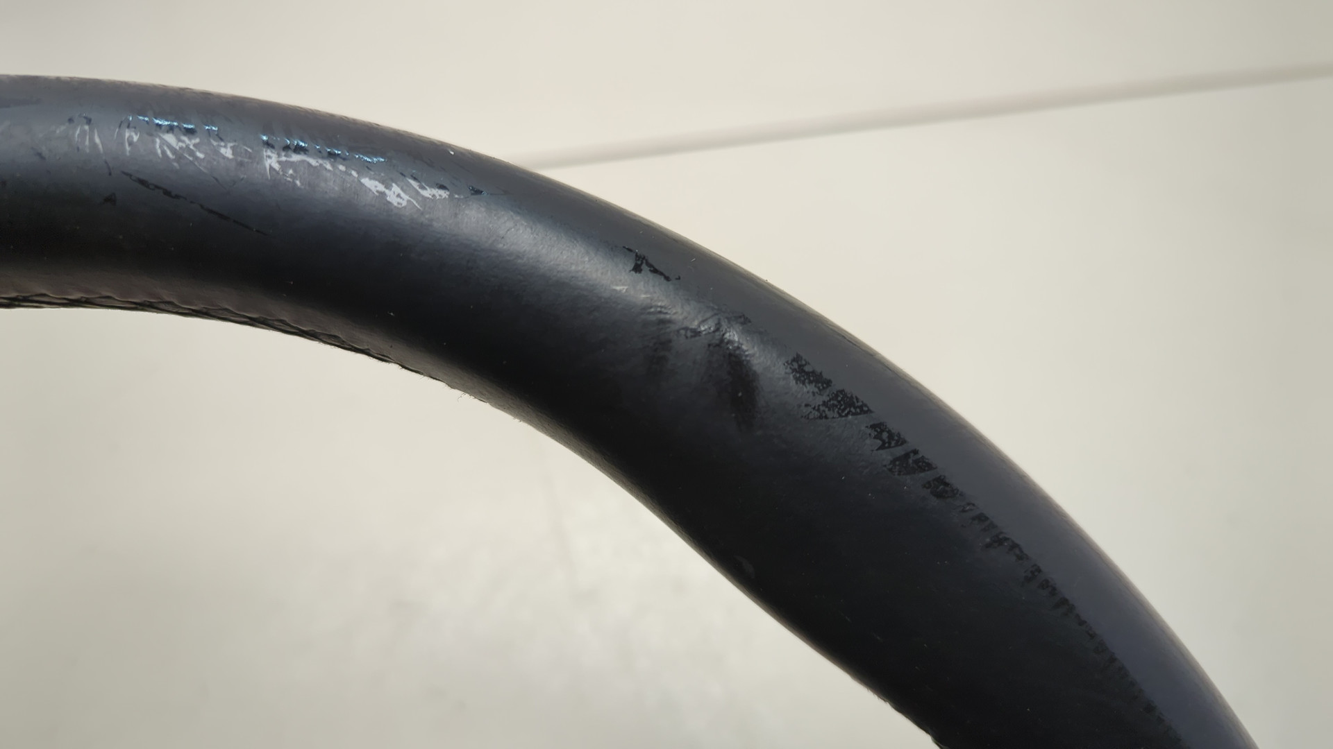 Рулевое колесо (руль)