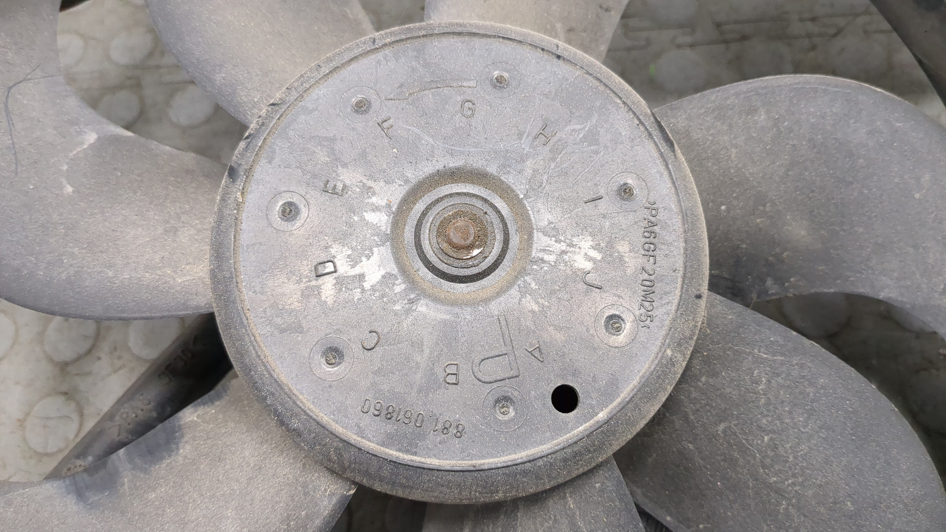 Вентилятор радиатора