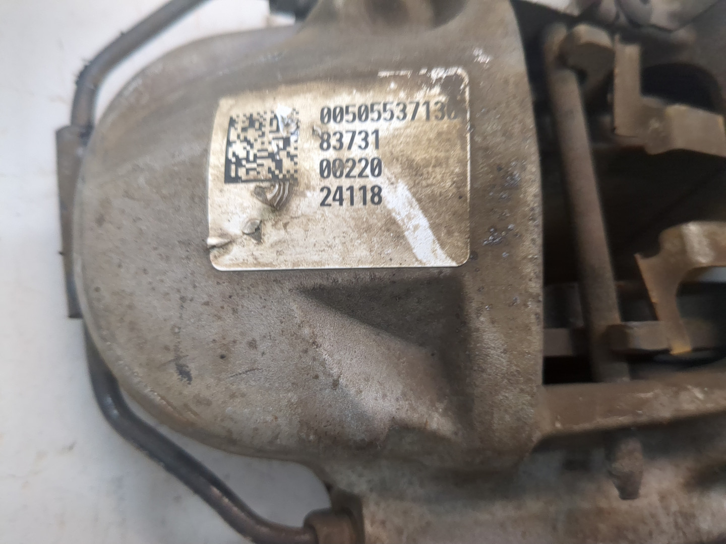 Суппорт передний правый