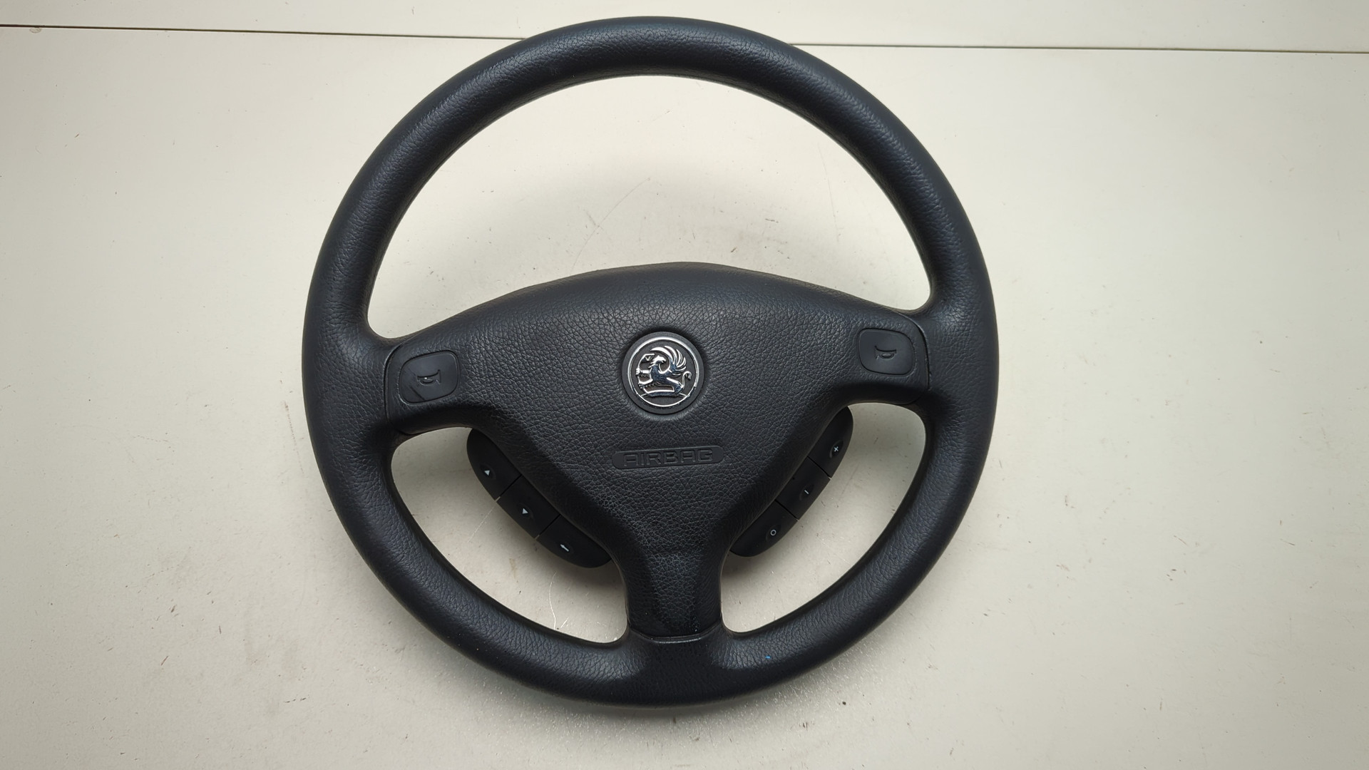 Рулевое колесо (руль)