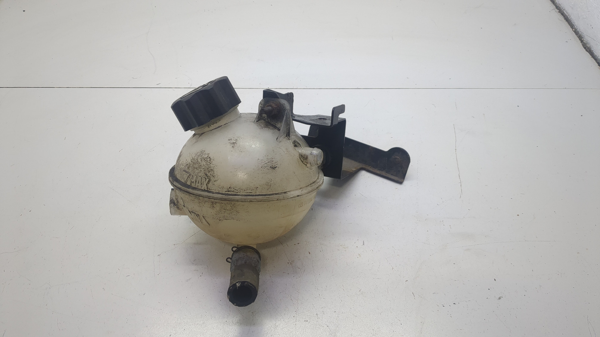 Бачок расширительный