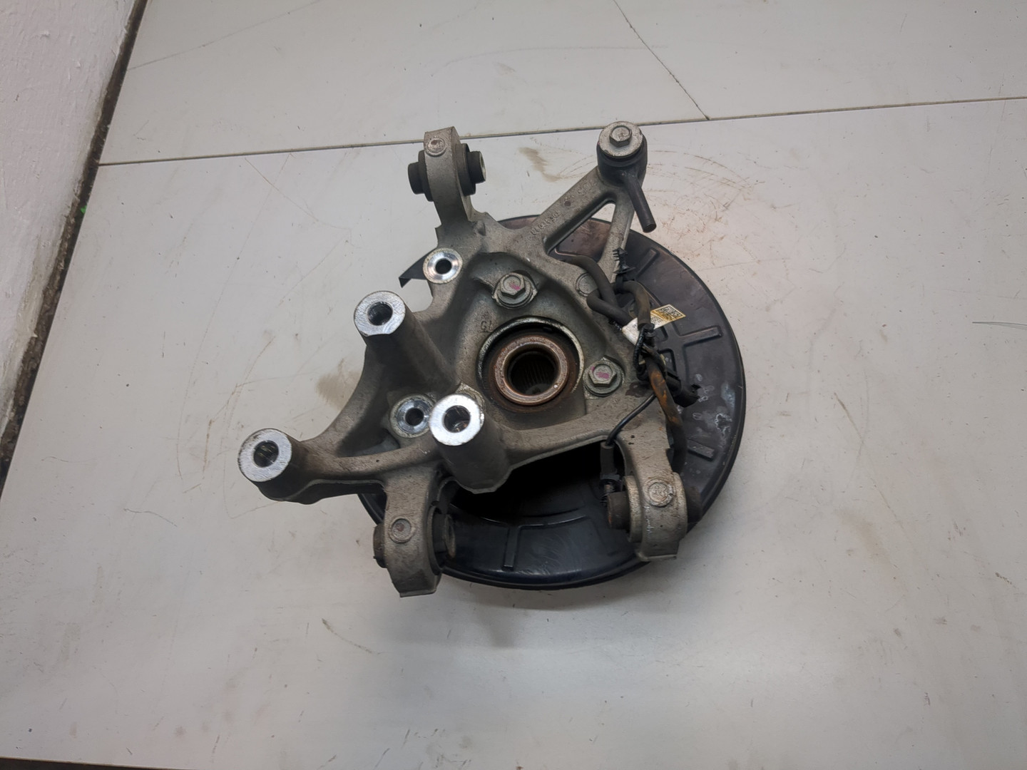 Кулак поворотный задний правый