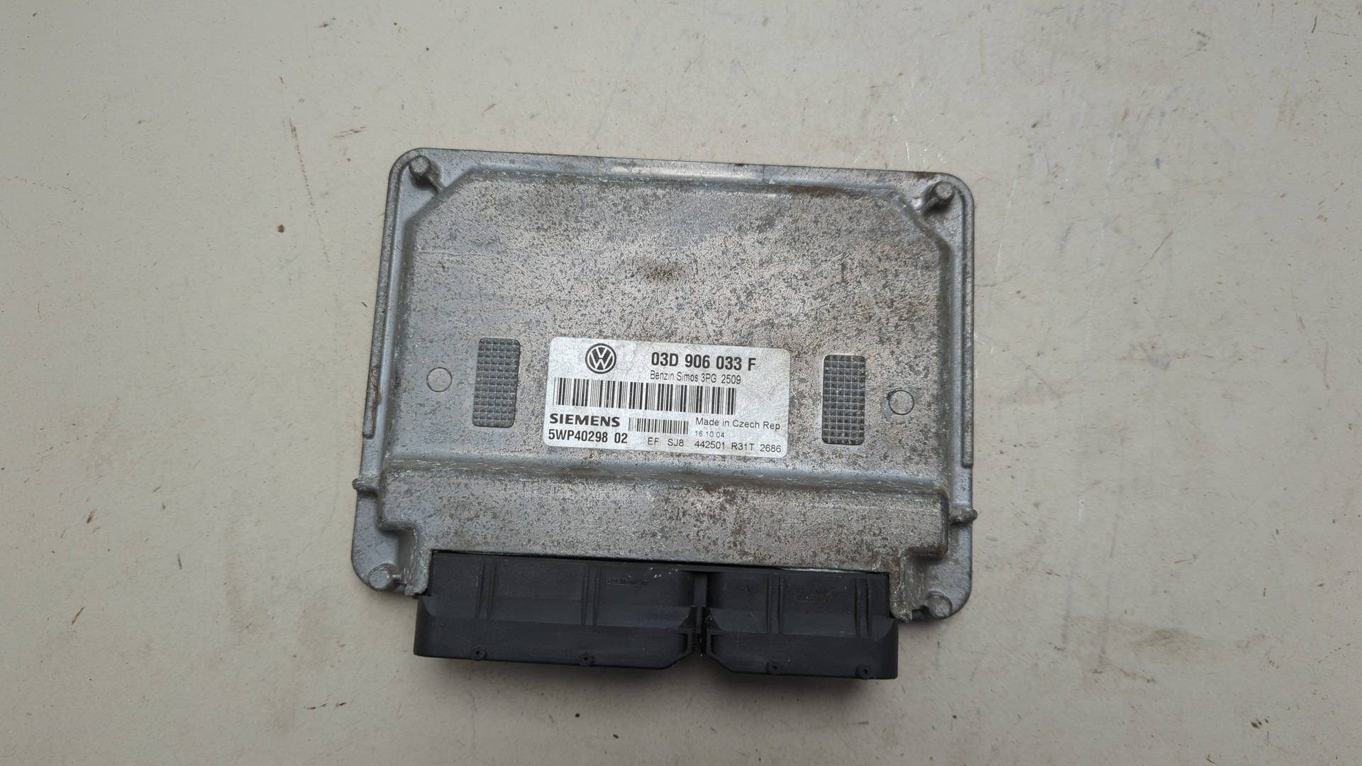 Блок управления двигателем