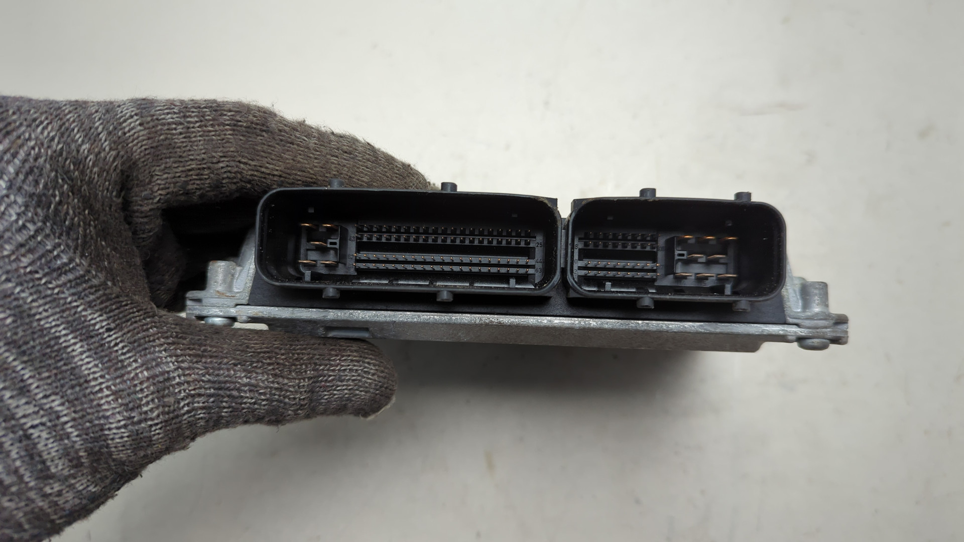 Блок управления двигателем