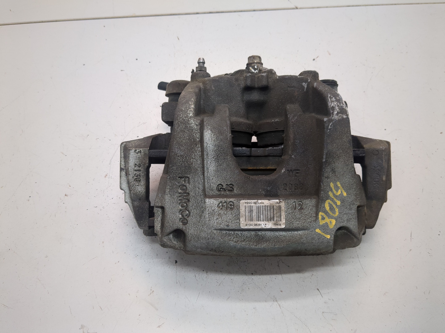 Суппорт передний правый