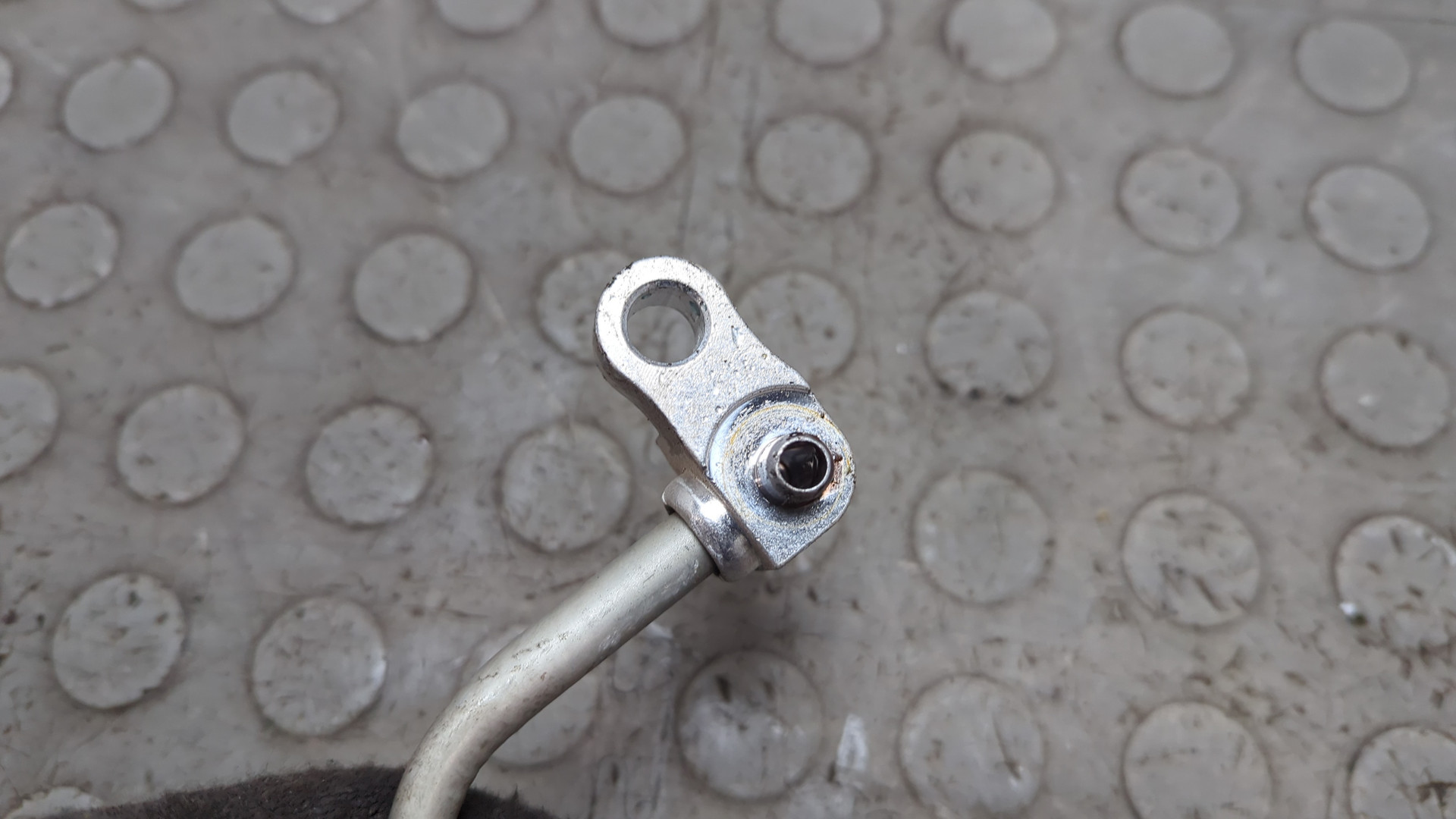 Трубка масляная