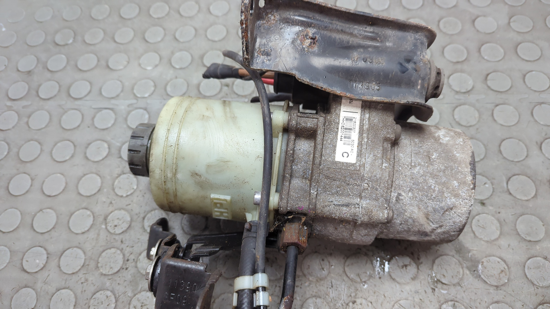 Насос ГУР (гидроусилитель руля)