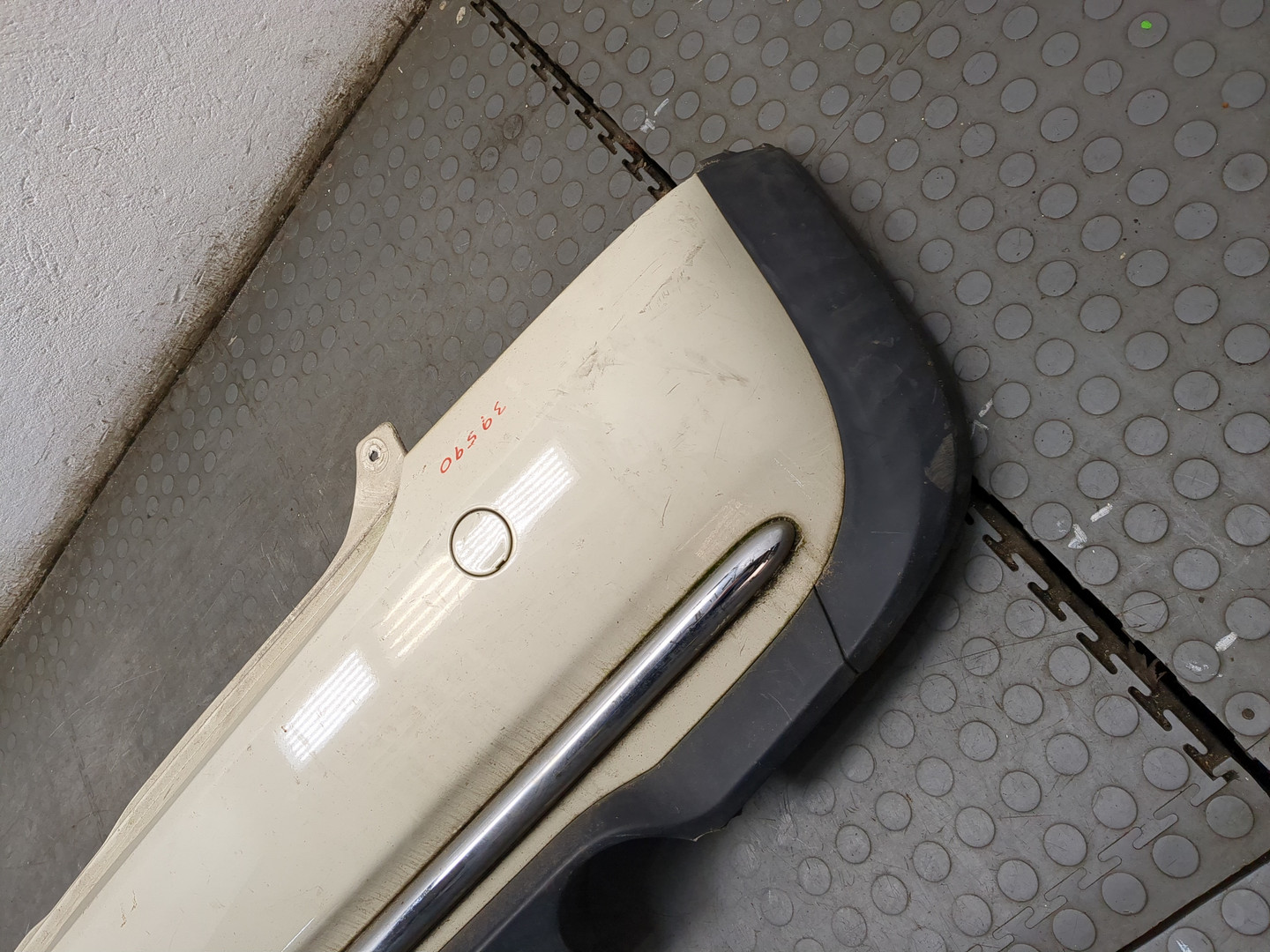 Бампер задний