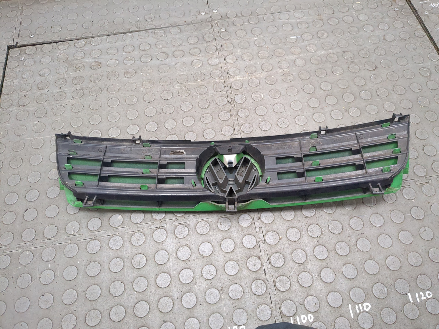 Решетка радиатора