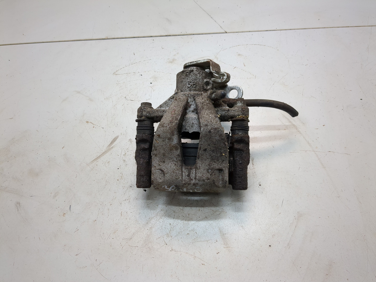 Суппорт задний правый