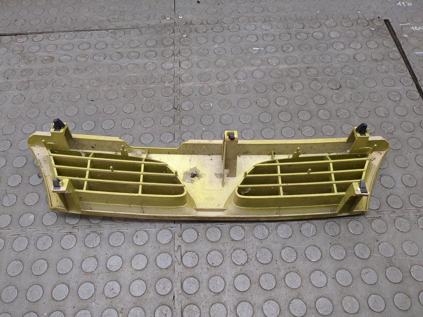 Решетка радиатора