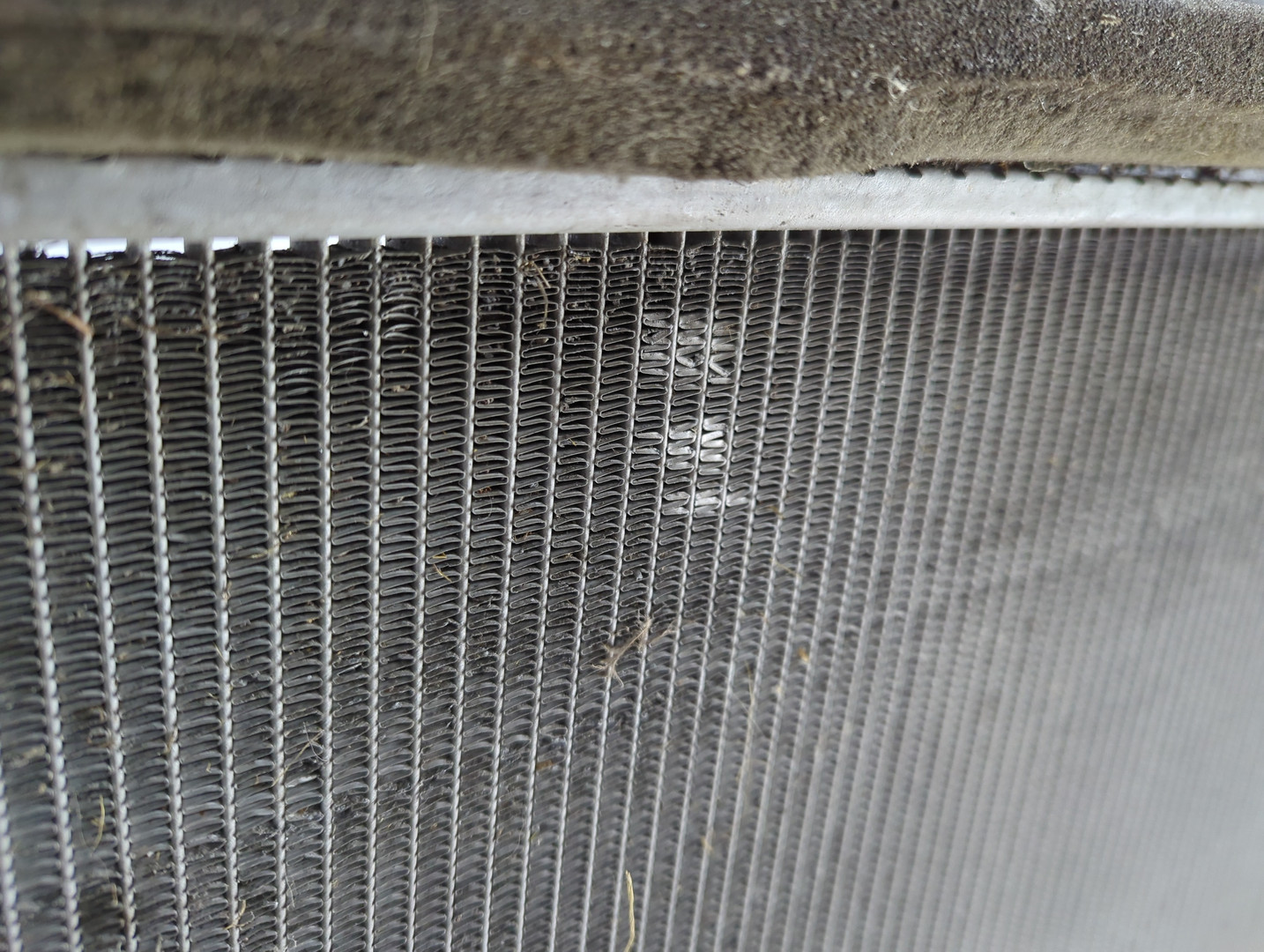 Радиатор охлаждения двигателя основной