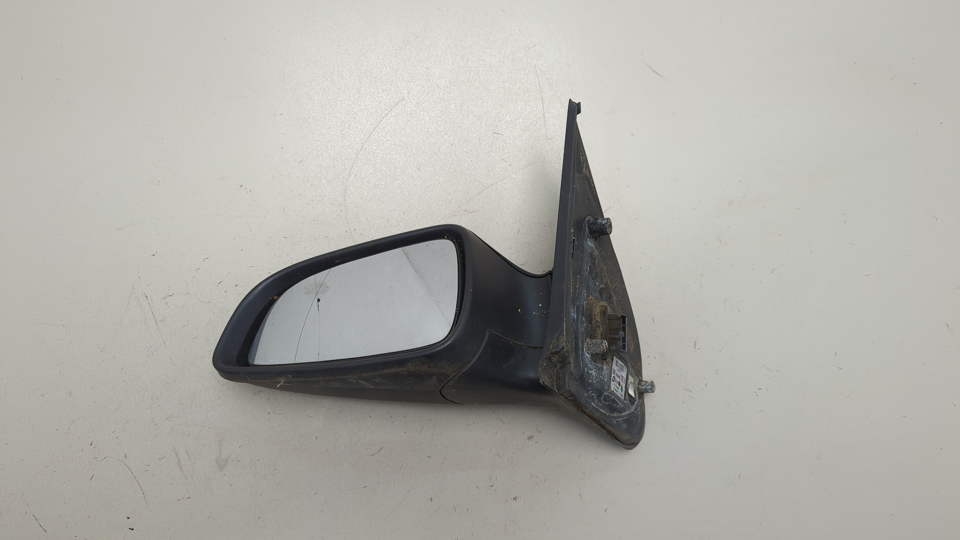 Зеркало левое электрическое