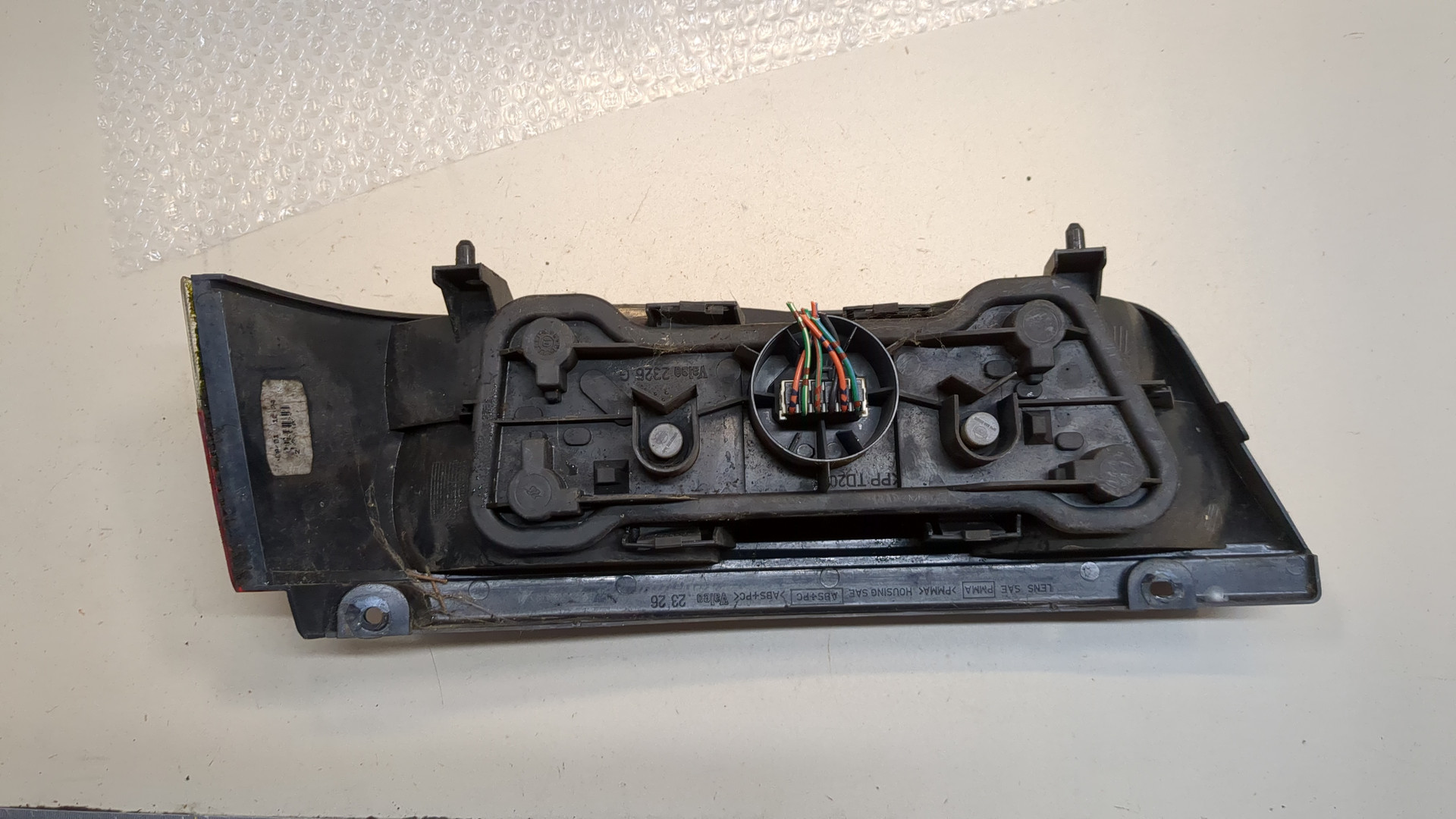 Фонарь задний левый