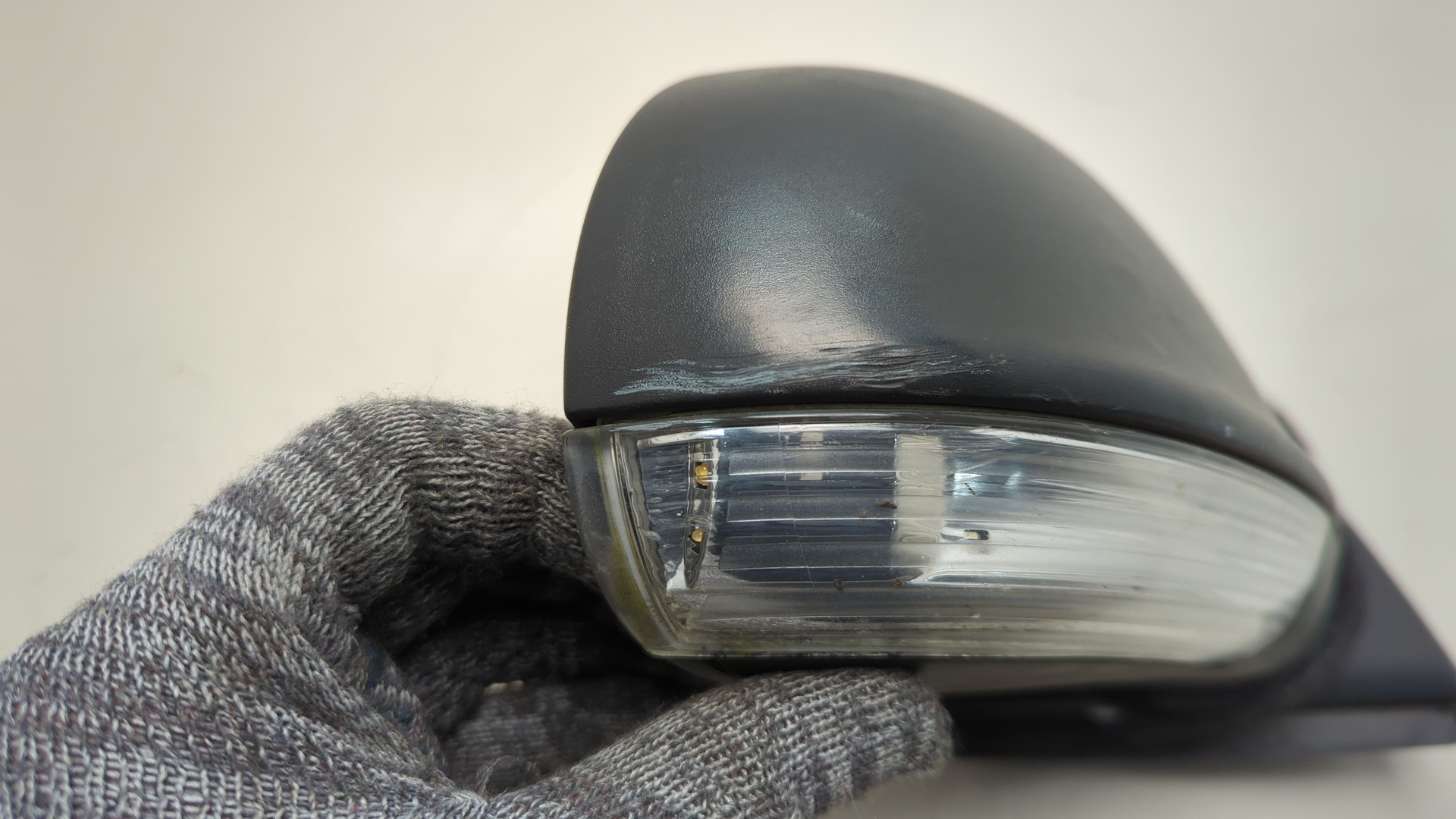 Зеркало правое электрическое