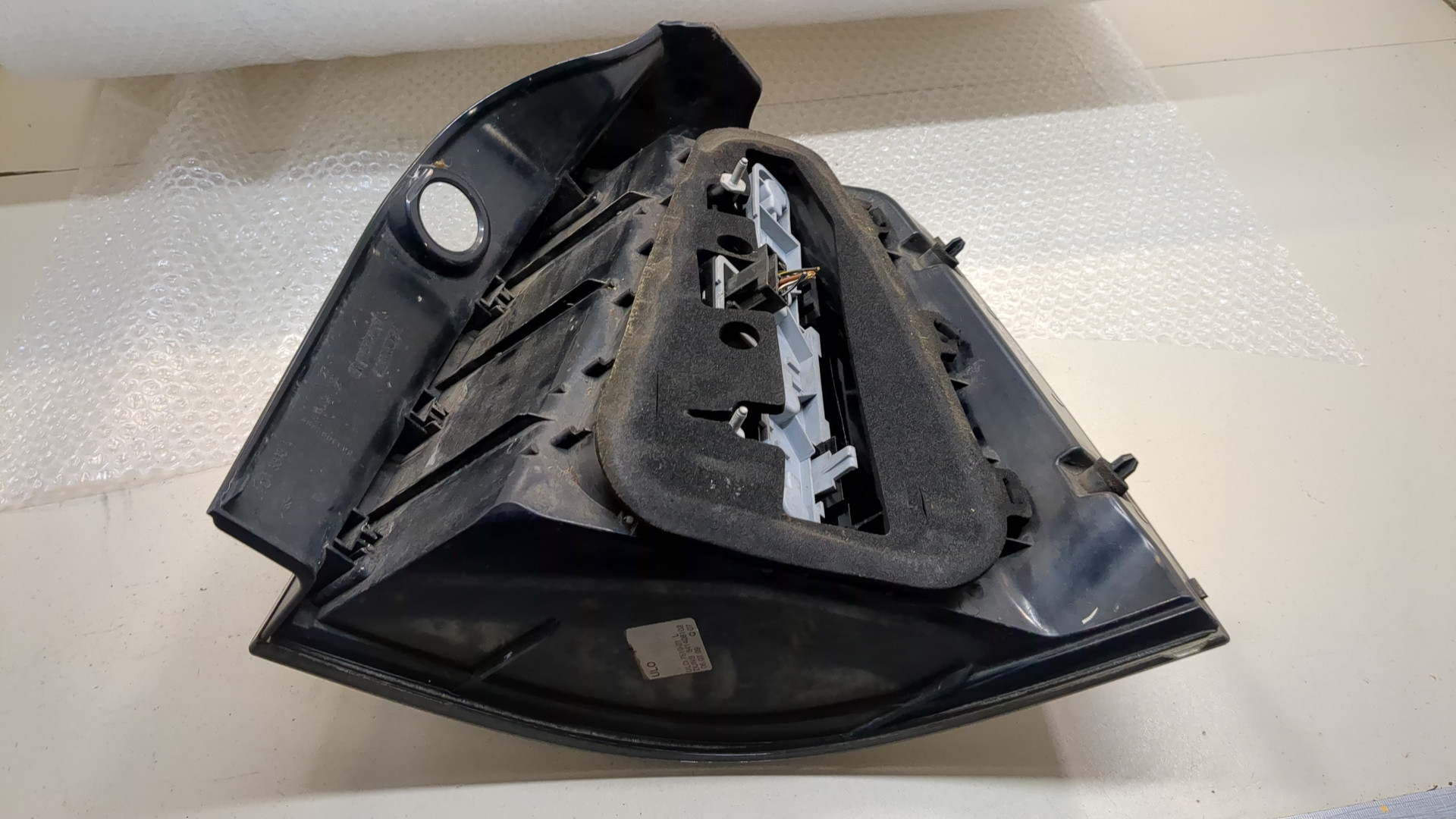 Фонарь задний левый