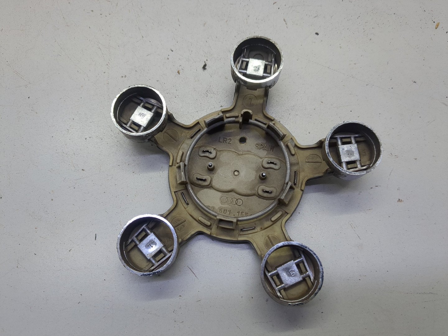 Колпак декоративный