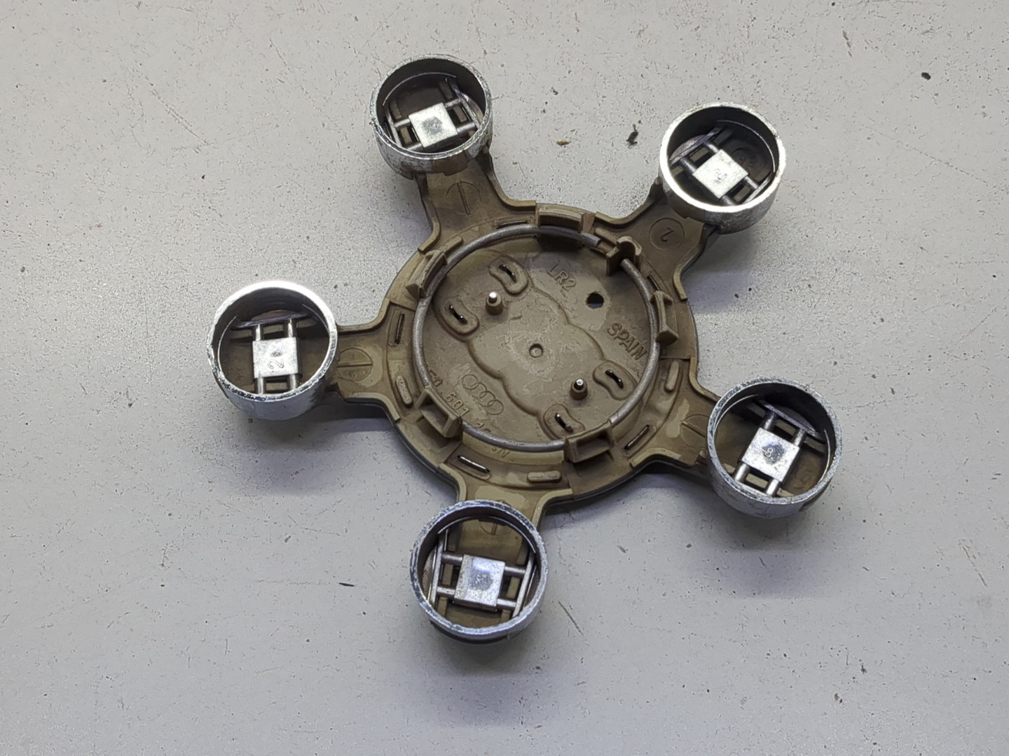 Колпак декоративный