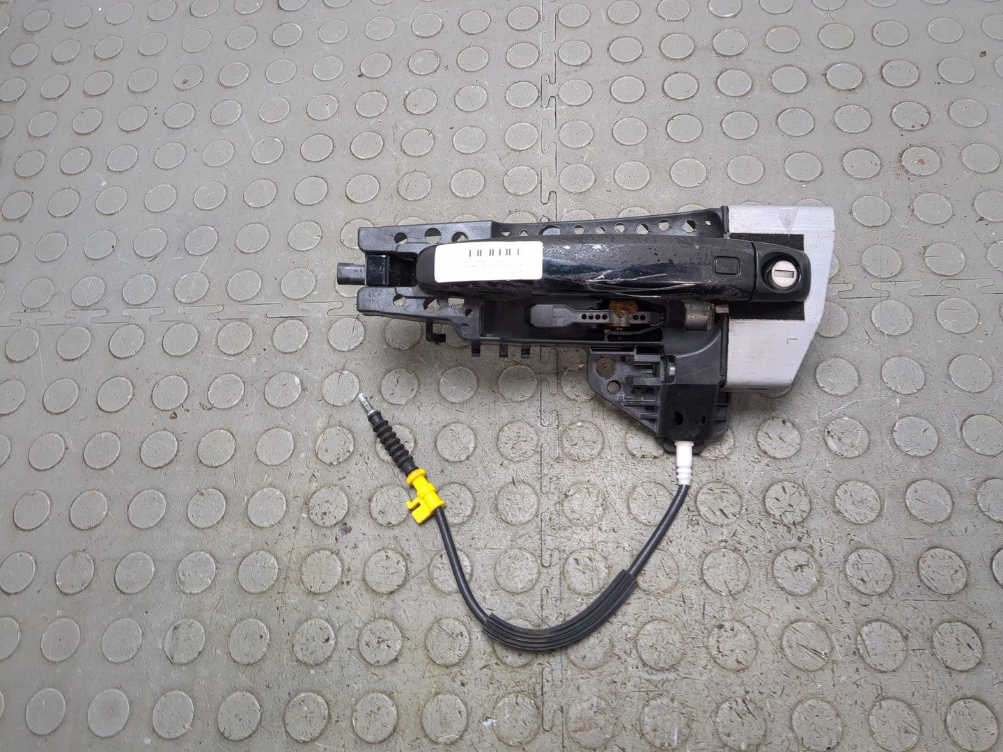 Ручка двери наружная