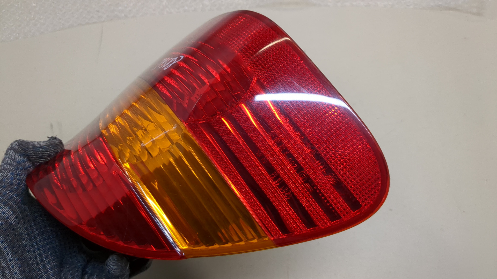 Фонарь задний левый