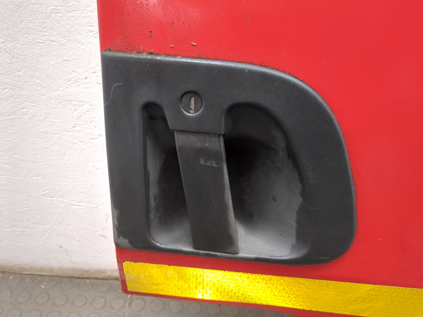 Дверь передняя правая