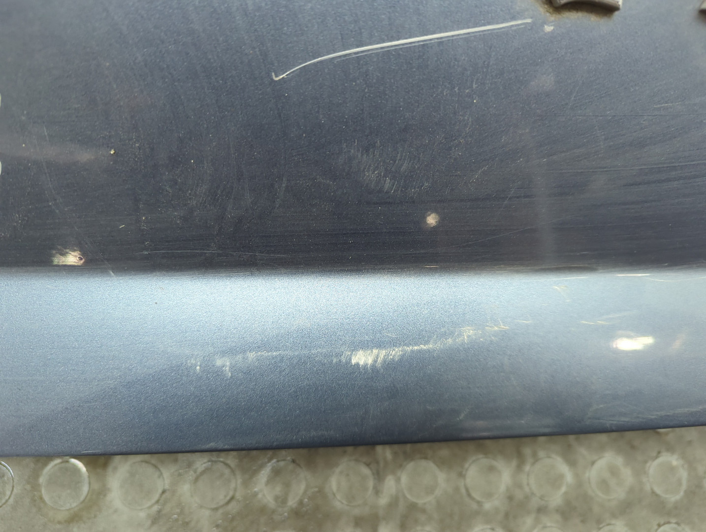 Дверь багажника