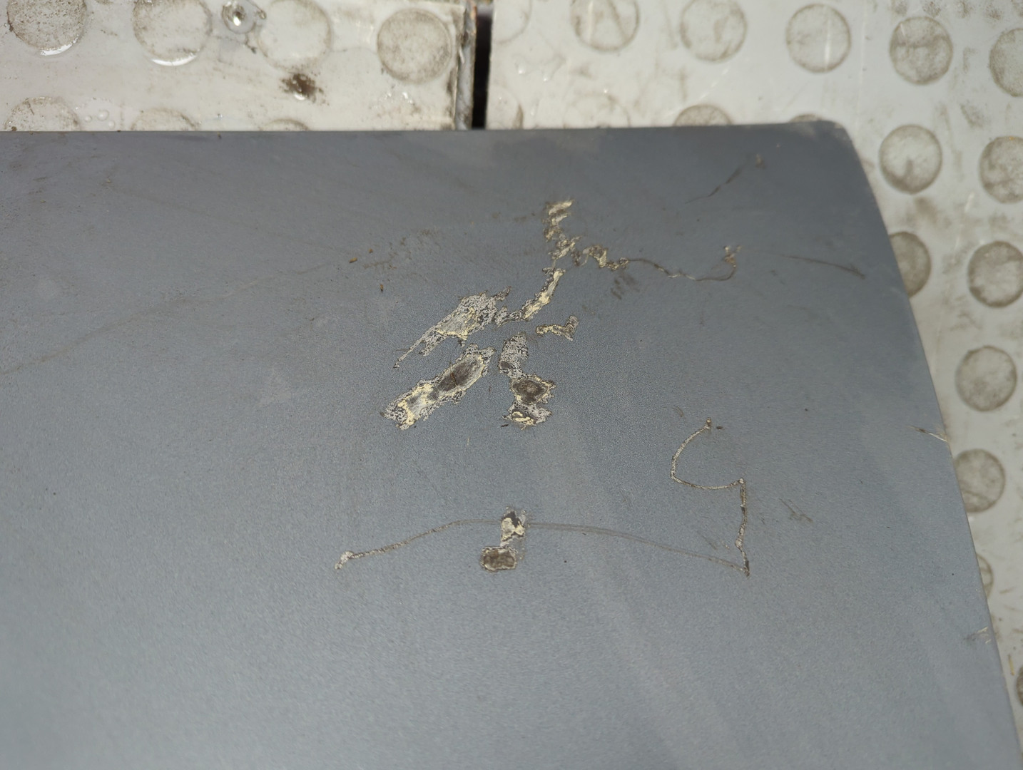 Дверь багажника