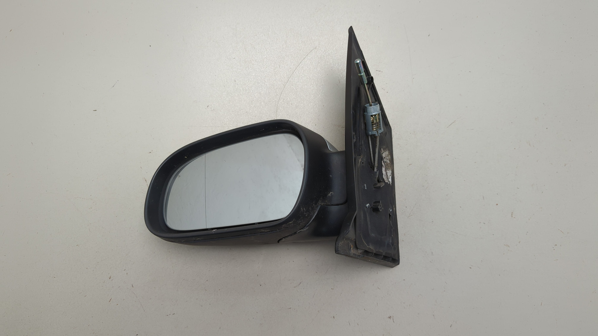 Зеркало левое электрическое