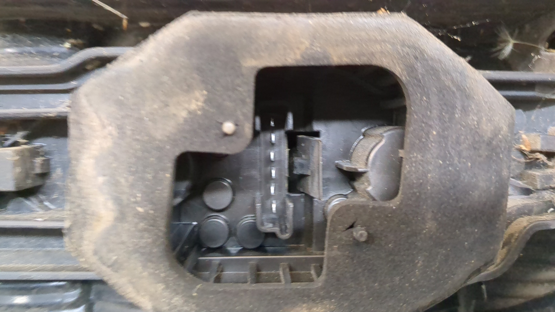 Фонарь задний правый