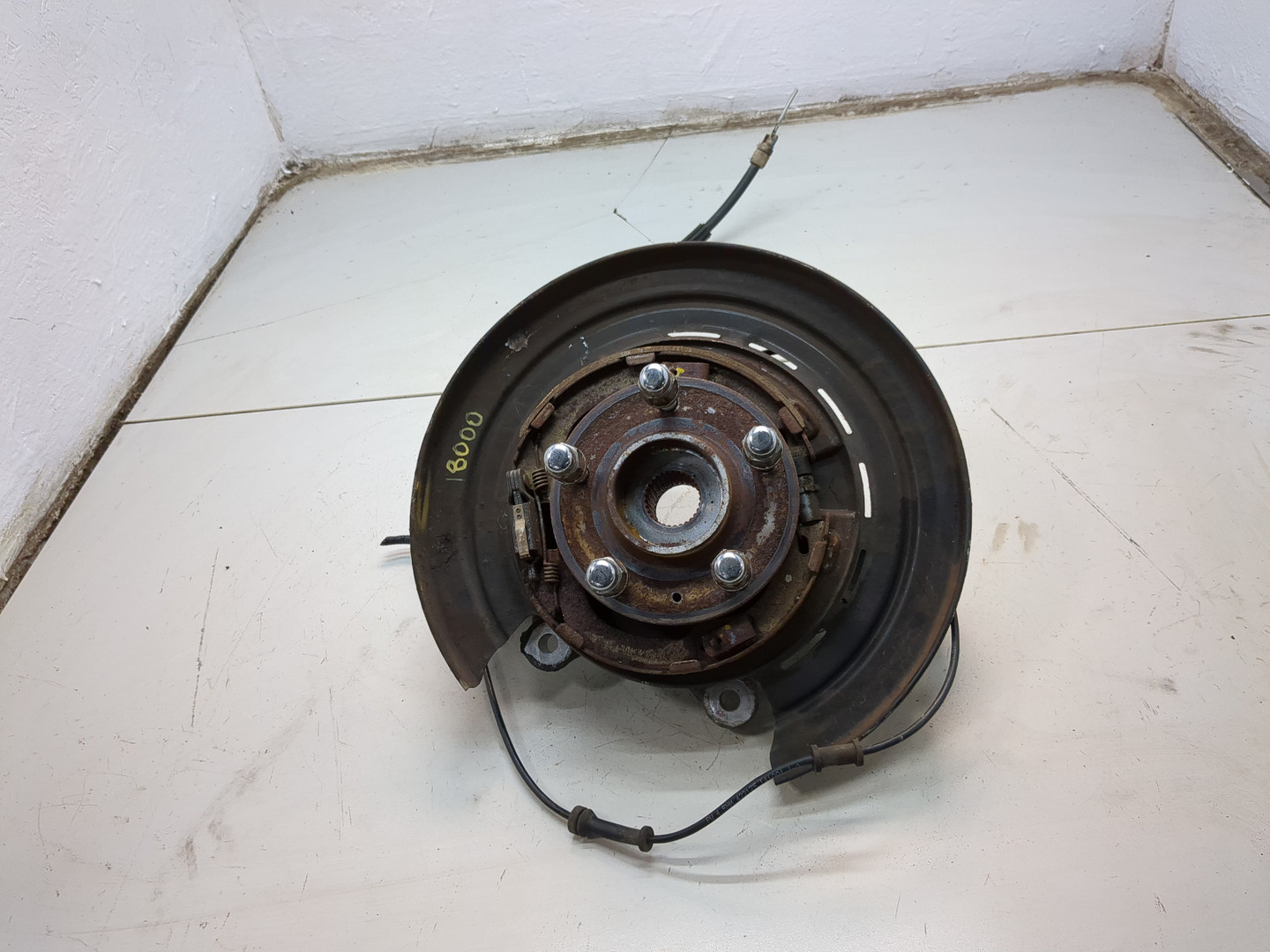 Кулак поворотный задний правый