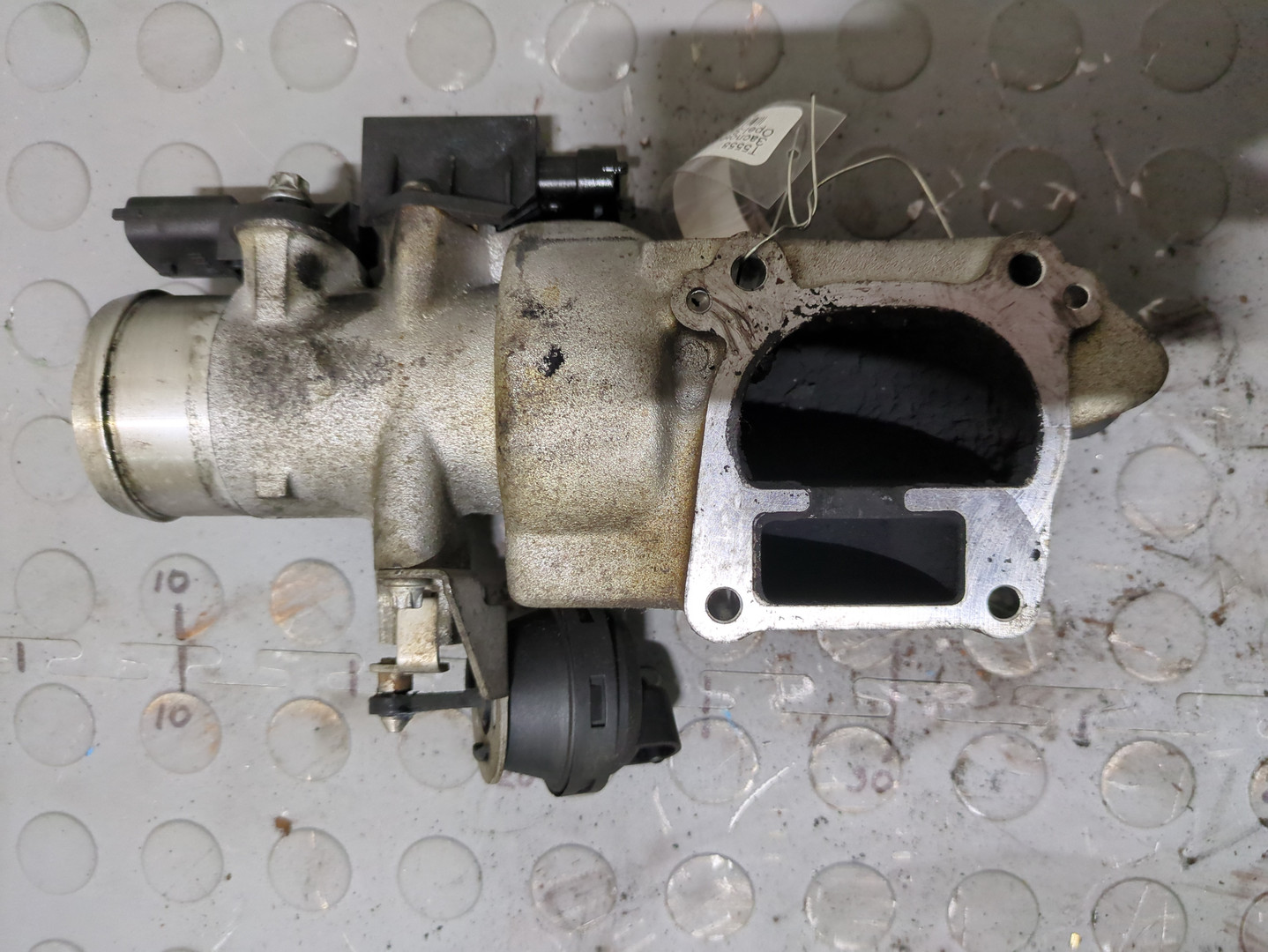 Заслонка дроссельная электрическая