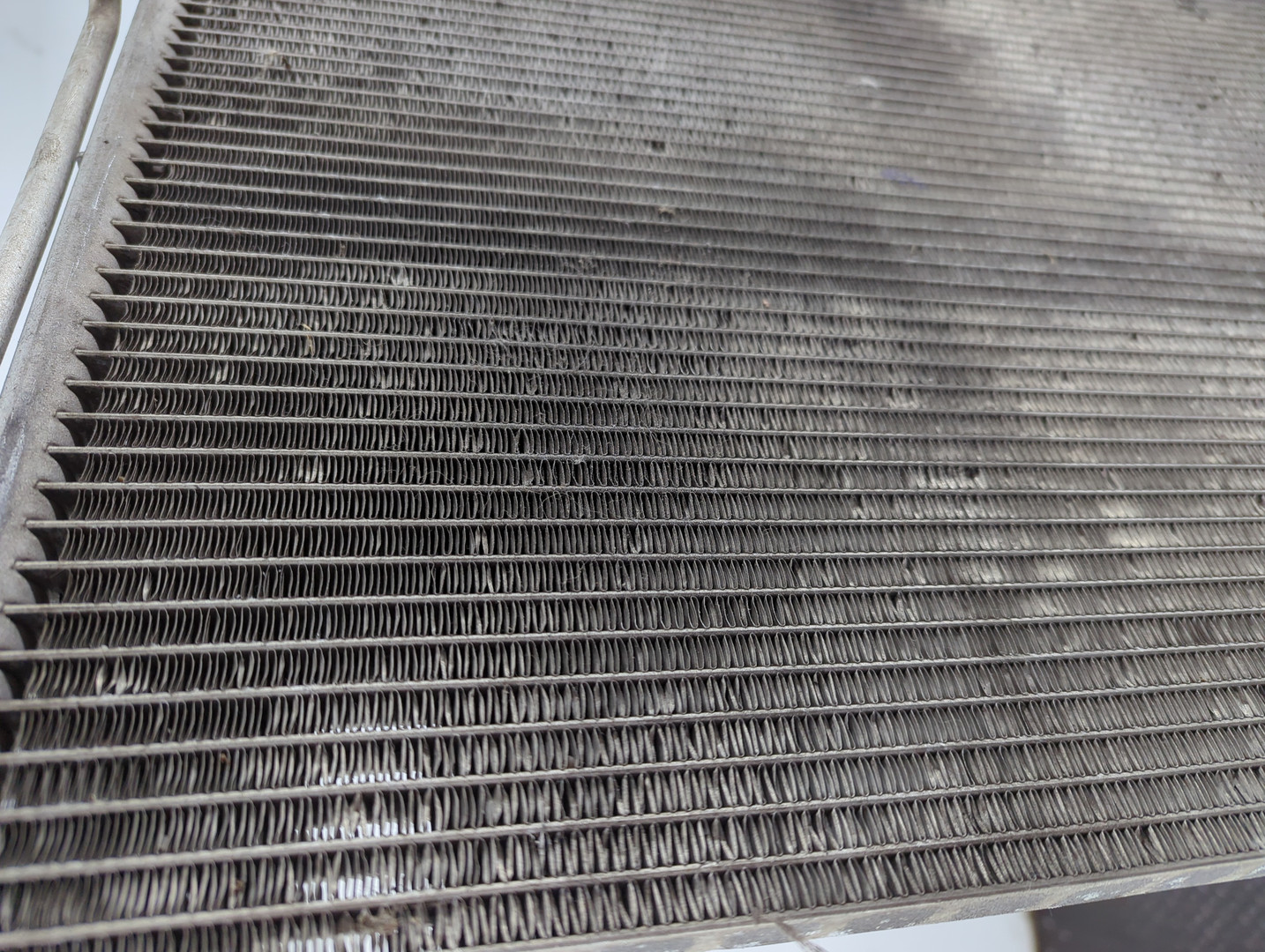 Радиатор кондиционера / конденсер