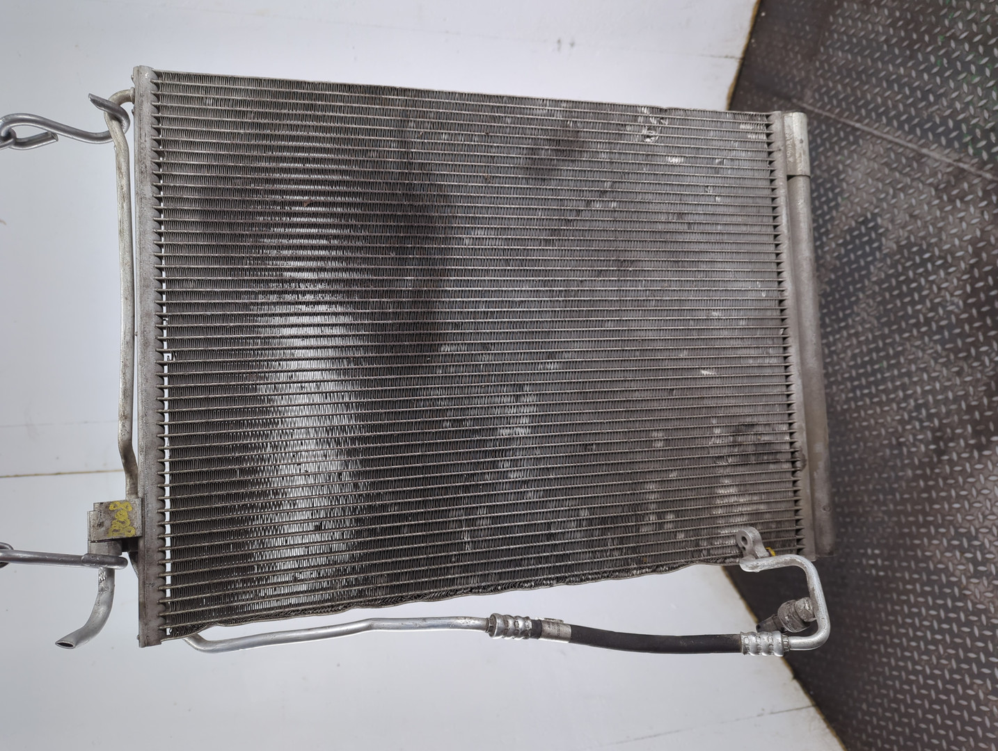 Радиатор кондиционера / конденсер