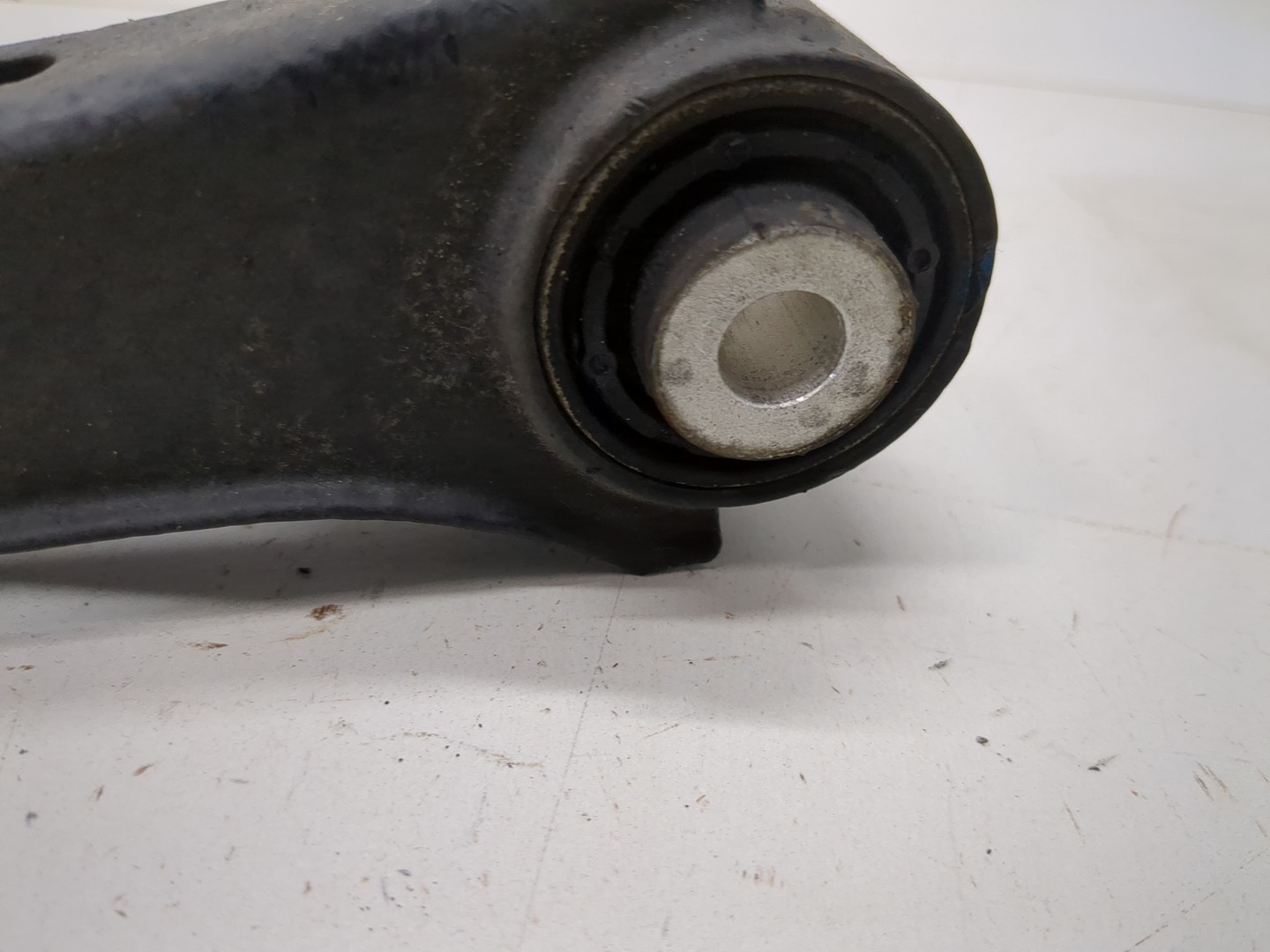 Рычаг задний