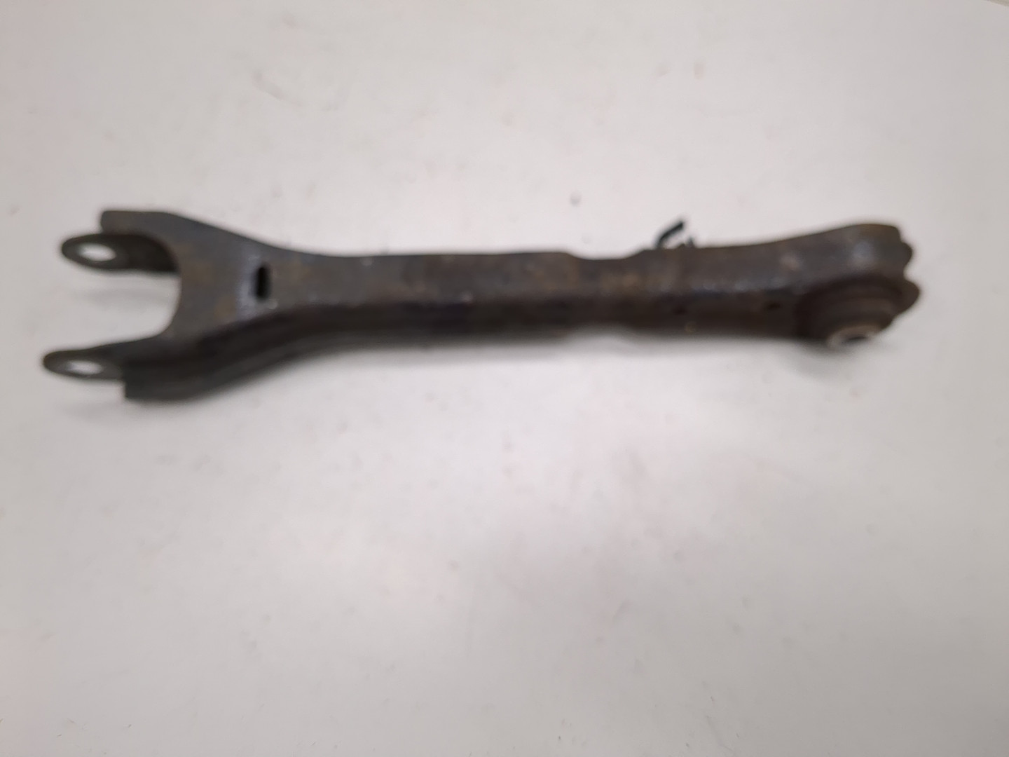 Рычаг задний