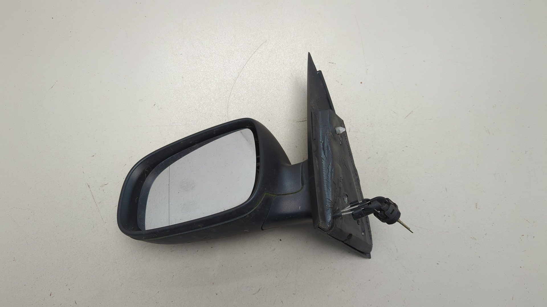 Зеркало левое электрическое