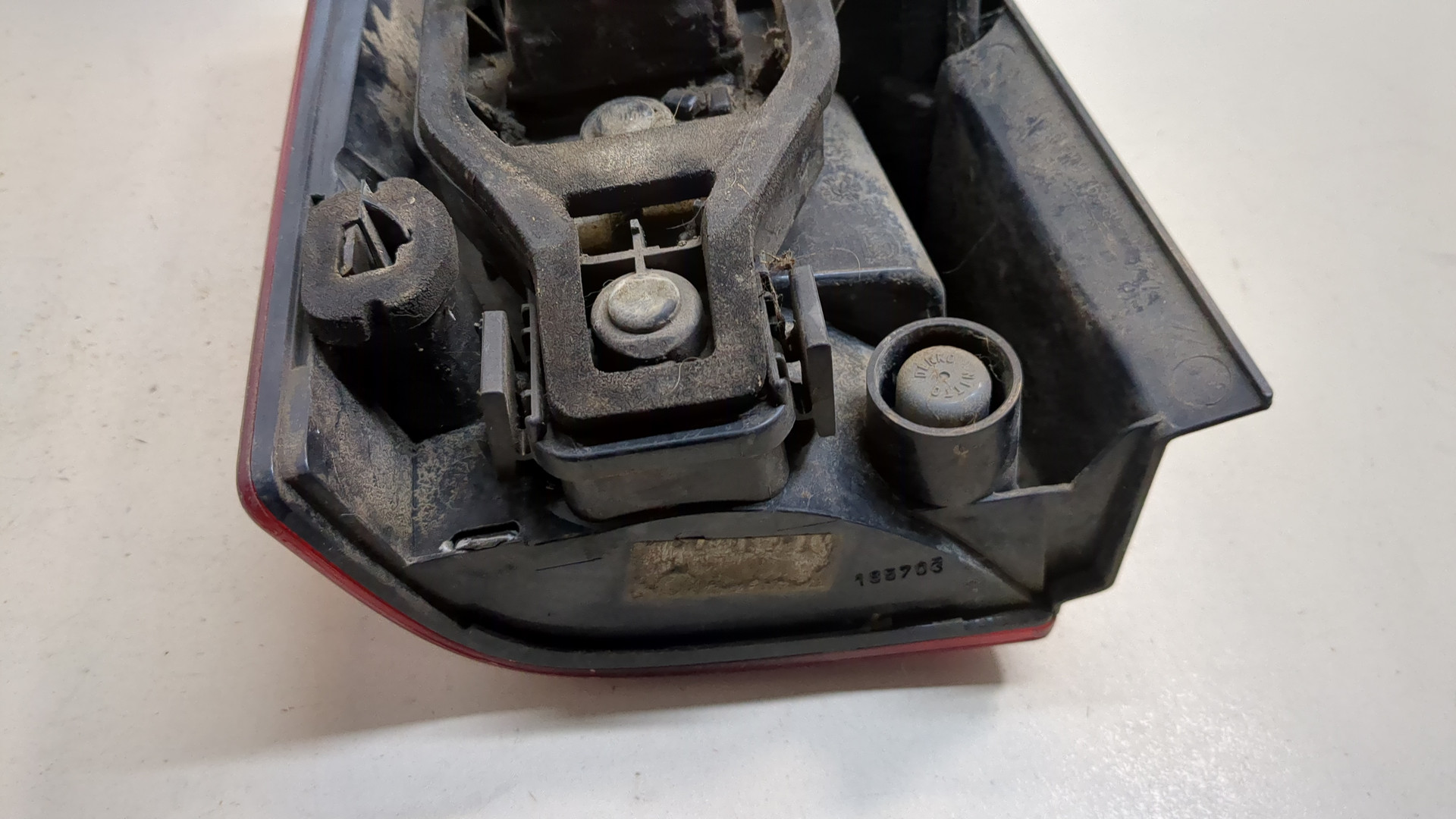 Фонарь задний правый