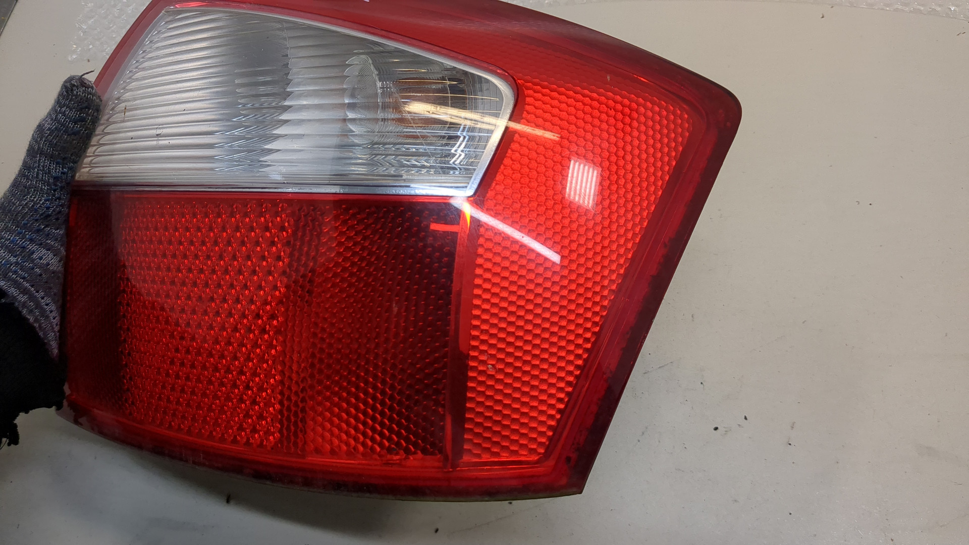 Фонарь задний правый