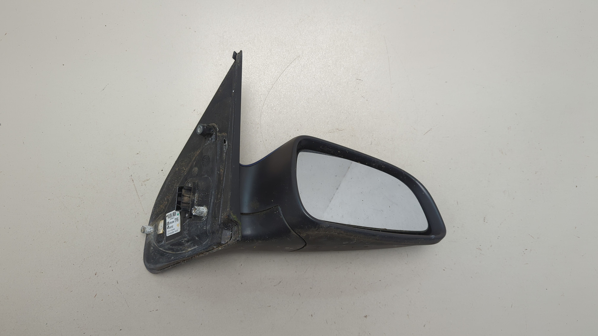 Зеркало правое электрическое